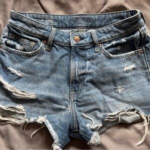 Arizona Jean co jean shorts light wash